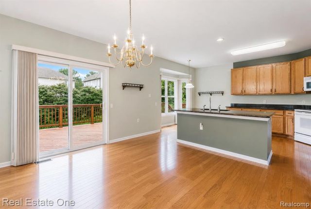 3622 Camden Court, Auburn Hills, MI 48326