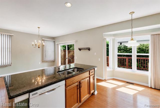 3622 Camden Court, Auburn Hills, MI 48326