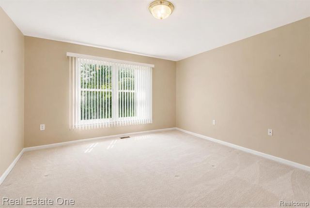3622 Camden Court, Auburn Hills, MI 48326