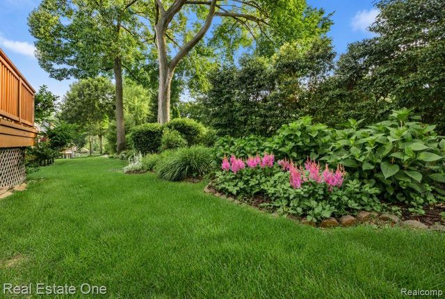 3622 Camden Court, Auburn Hills, MI 48326
