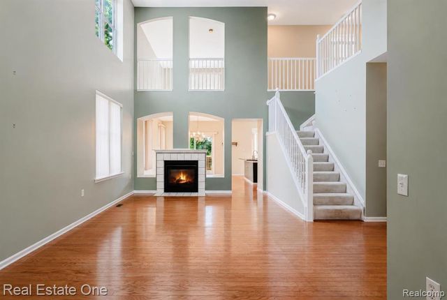 3622 Camden Court, Auburn Hills, MI 48326