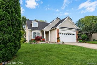 3622 Camden Court, Auburn Hills, MI 48326