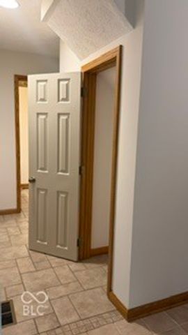 3022 Walnut Court, Greenfield, IN 46140