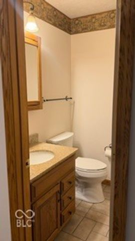 3022 Walnut Court, Greenfield, IN 46140