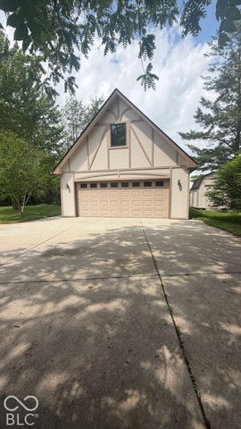 3022 Walnut Court, Greenfield, IN 46140