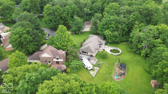 3022 Walnut Court, Greenfield, IN 46140