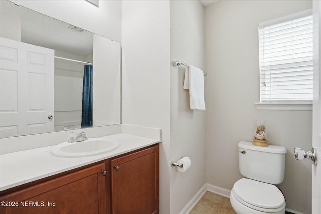 29 AUBURN OAKS Road W, Jacksonville, FL 32218