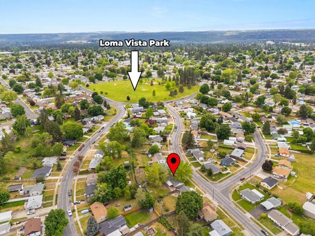 6020 N Douglas Dr, Spokane, WA 99205