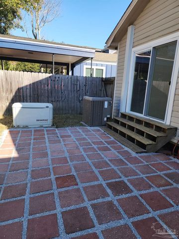 1100 E Hernandez St, Pensacola, FL 32503