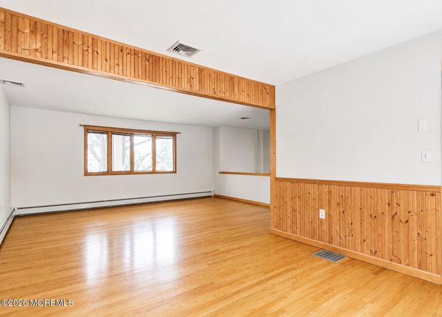 71 Sugar Maple Lane, Tinton Falls, NJ 07724