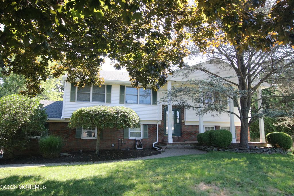 71 Sugar Maple Lane, Tinton Falls, NJ 07724