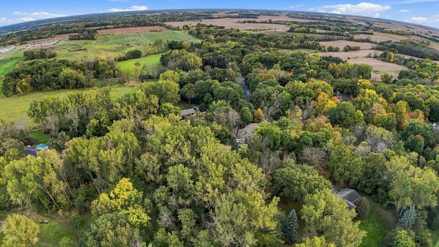 2060 Bridge Spur, Shakopee, MN 55379