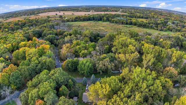 2060 Bridge Spur, Shakopee, MN 55379