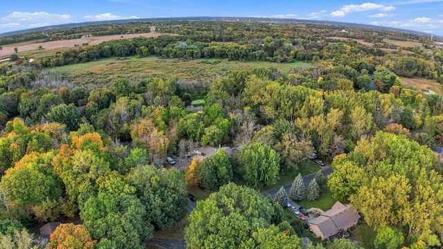 2060 Bridge Spur, Shakopee, MN 55379