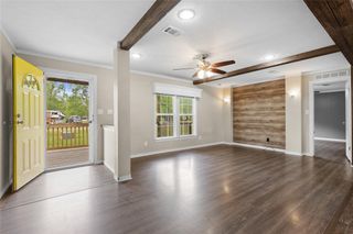 141 Leaning Oak Drive, Point Blank, TX 77364