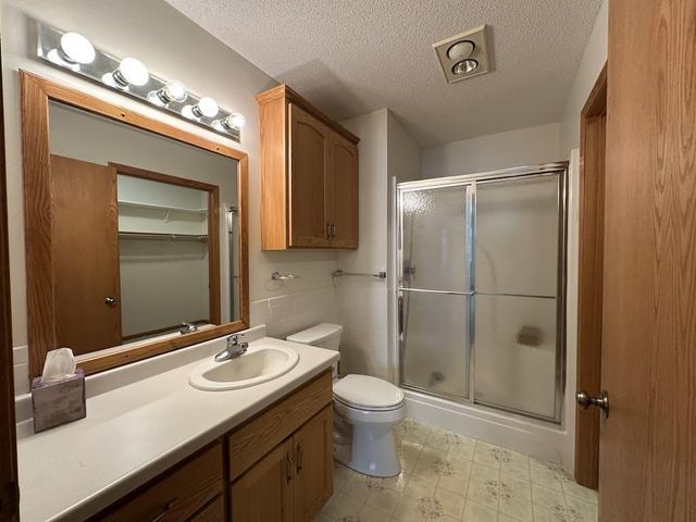 421 South Street, Paynesville, MN 56362