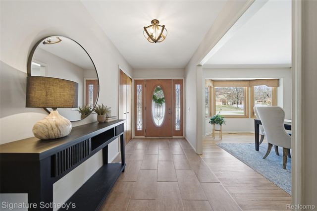 26170 Steele Road, Farmington Hills, MI 48331