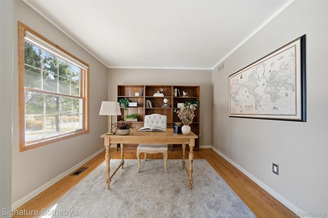 26170 Steele Road, Farmington Hills, MI 48331