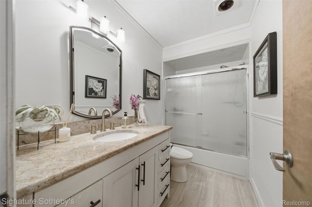 26170 Steele Road, Farmington Hills, MI 48331