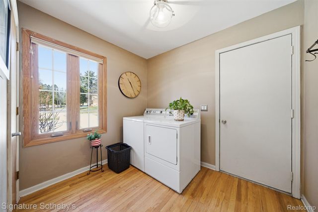 26170 Steele Road, Farmington Hills, MI 48331