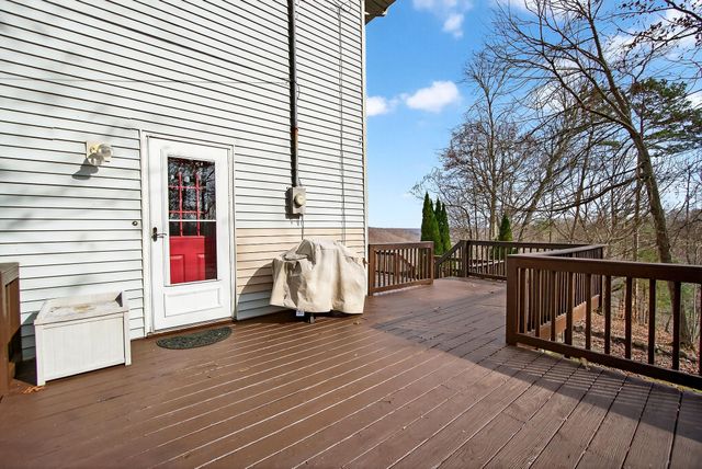 653 Ponder Ln, Smithville, TN 37166