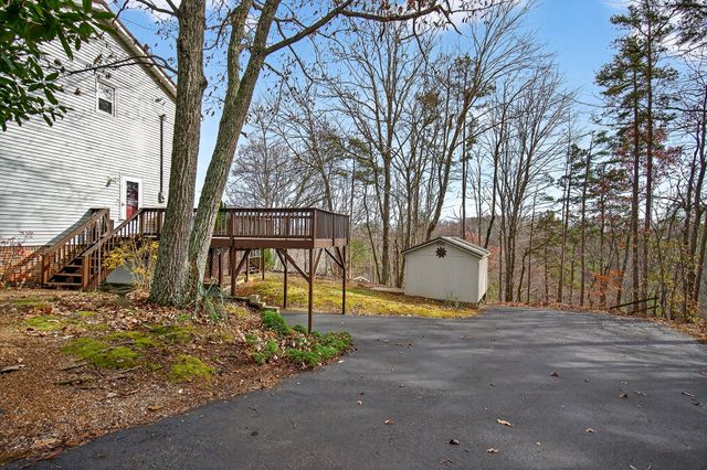 653 Ponder Ln, Smithville, TN 37166