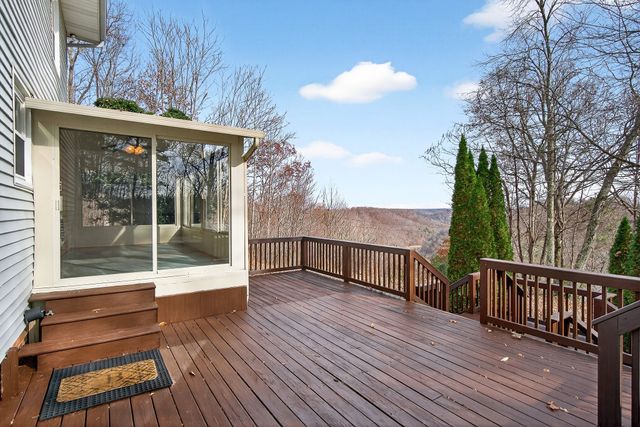 653 Ponder Ln, Smithville, TN 37166