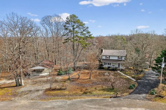 653 Ponder Ln, Smithville, TN 37166