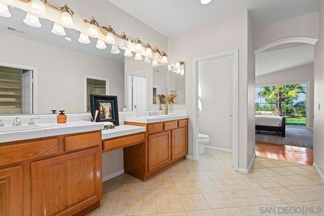 987 Palencia Ct, Chula Vista, CA 91910