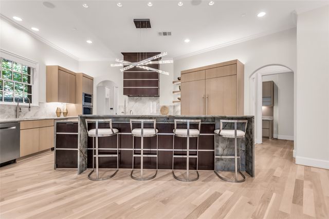 6406 Glendora Avenue, Dallas, TX 75230