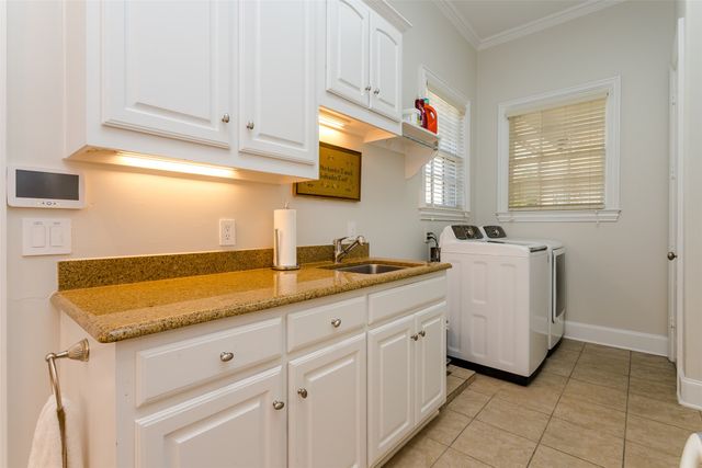 6406 Glendora Avenue, Dallas, TX 75230