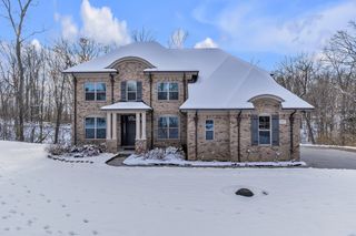 1091 Green Road, Ann Arbor, MI 48105