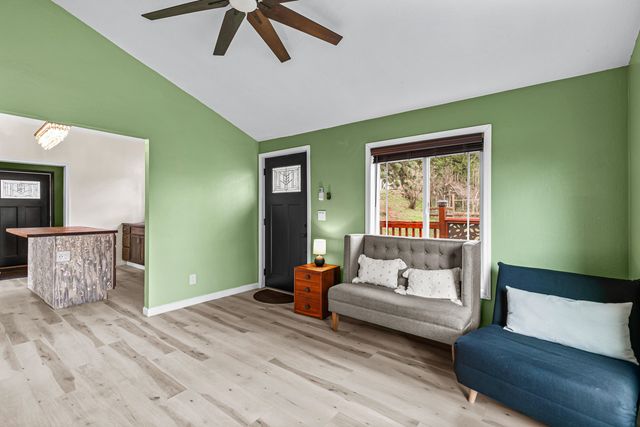 220 Nutley Street, Ashland, OR 97520