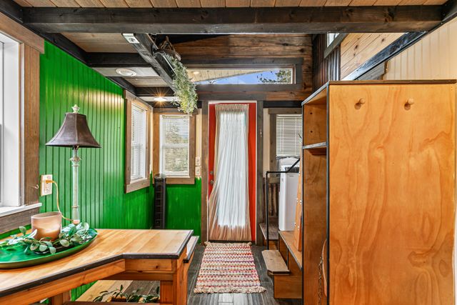 220 Nutley Street, Ashland, OR 97520