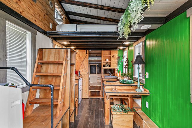 220 Nutley Street, Ashland, OR 97520