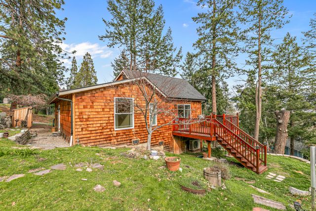 220 Nutley Street, Ashland, OR 97520