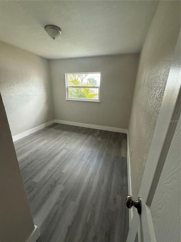 5612 LARIMER DRIVE, Tampa, FL 33615