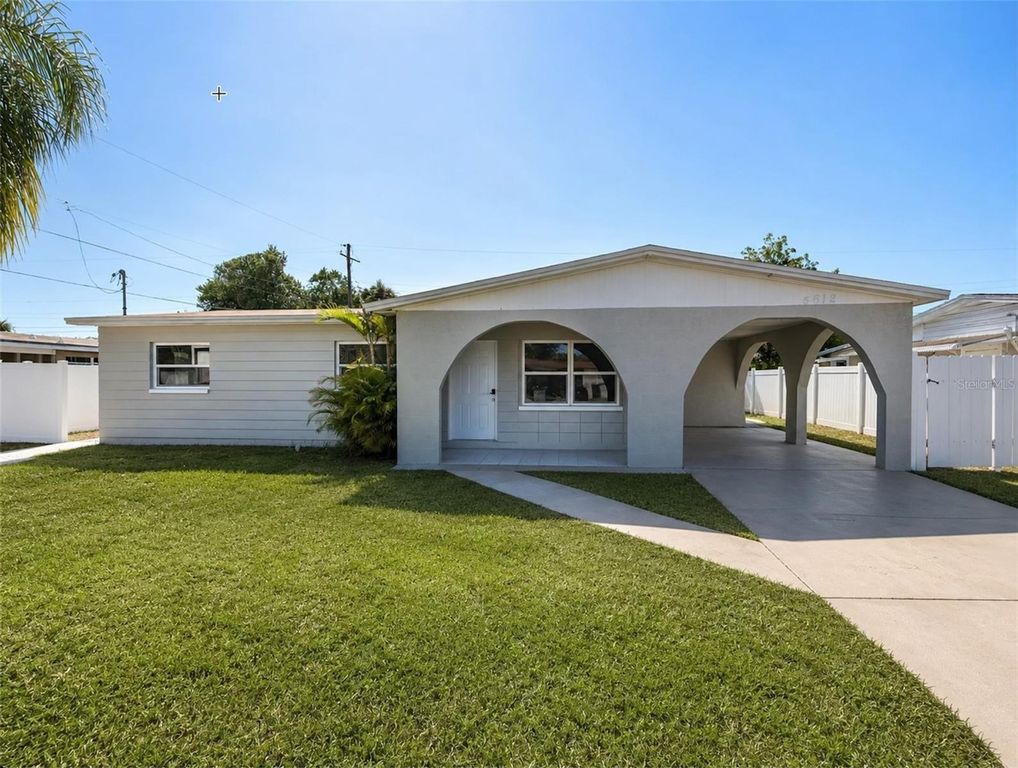 5612 LARIMER DRIVE, Tampa, FL 33615