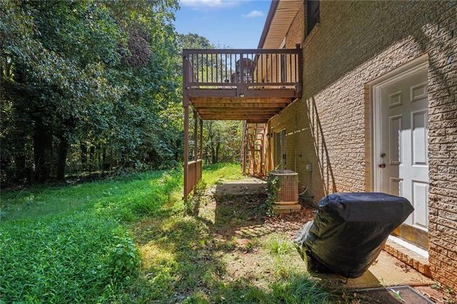 6982 Knollwood Drive, Morrow, GA 30260