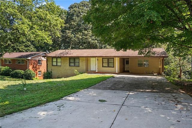 6982 Knollwood Drive, Morrow, GA 30260