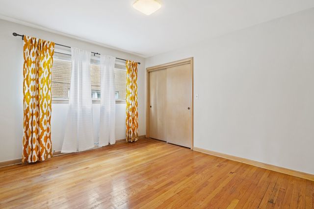 1630 E 92nd Place, Chicago, IL 60617
