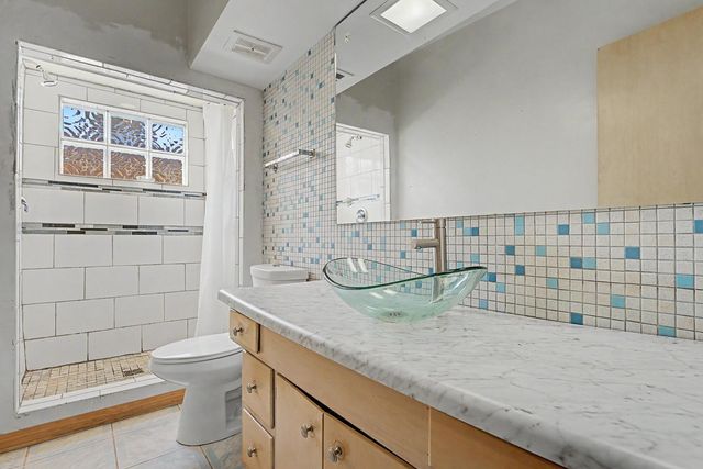 1630 E 92nd Place, Chicago, IL 60617
