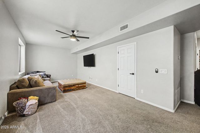 1952 W MEAD Court, Chandler, AZ 85248