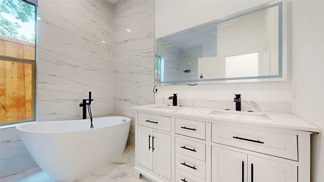 3418 Borger Street, Dallas, TX 75212