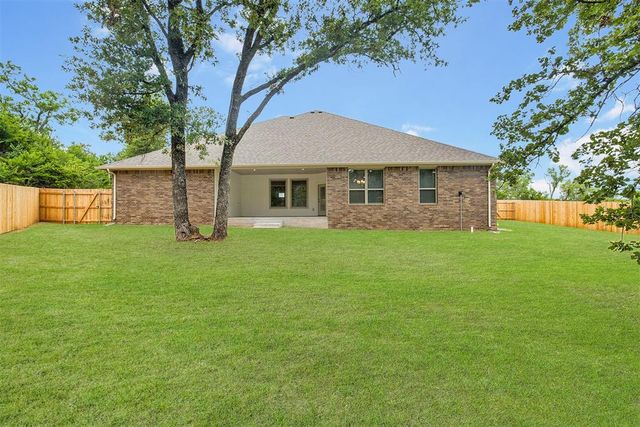 11160 Black Lion Court, Blanchard, OK 73010