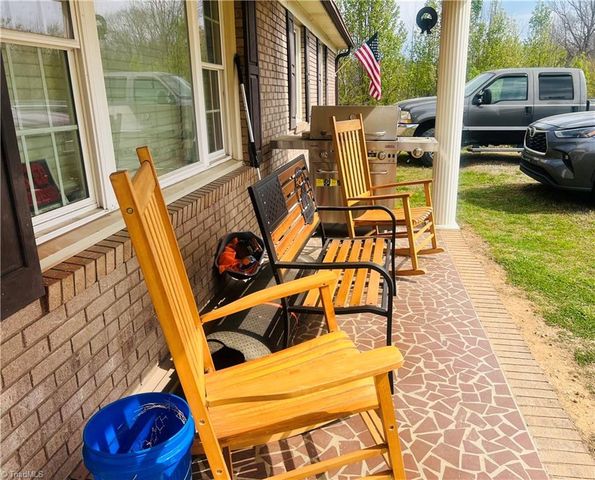 279 Stanley Road, Mount Airy, NC 27030