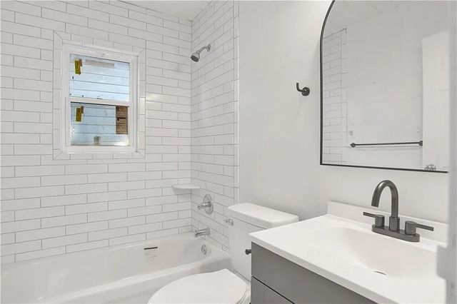 956 Conti Street B, Mobile, AL 36604