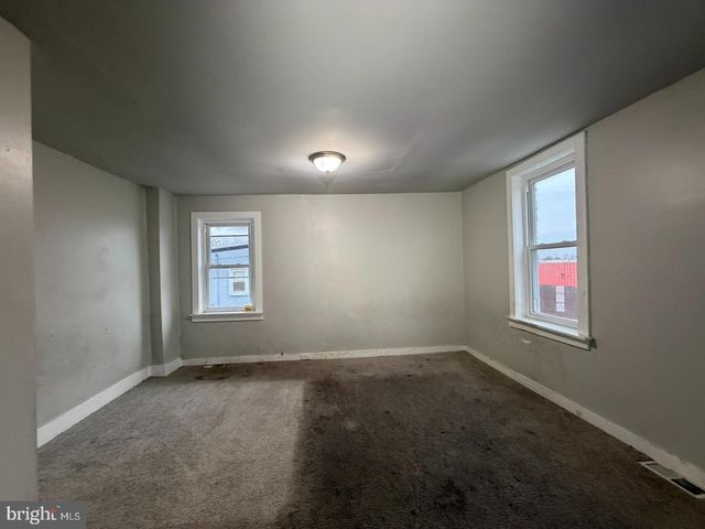 100 S EATON ST, Baltimore, MD 21224