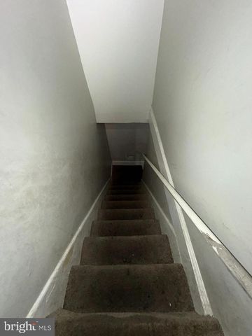 100 S EATON ST, Baltimore, MD 21224