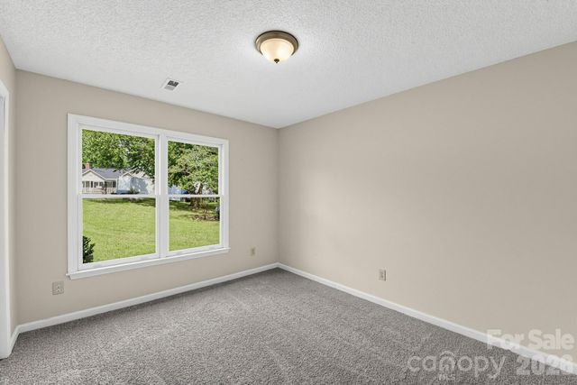 140 Weeping Willow Way, Gastonia, NC 28052